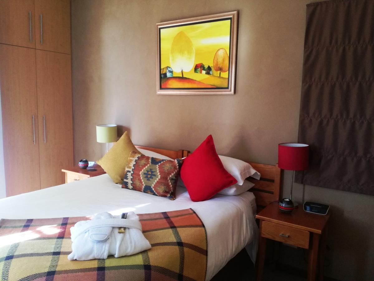 Cape Flame Guest House Port Elizabeth Exteriör bild
