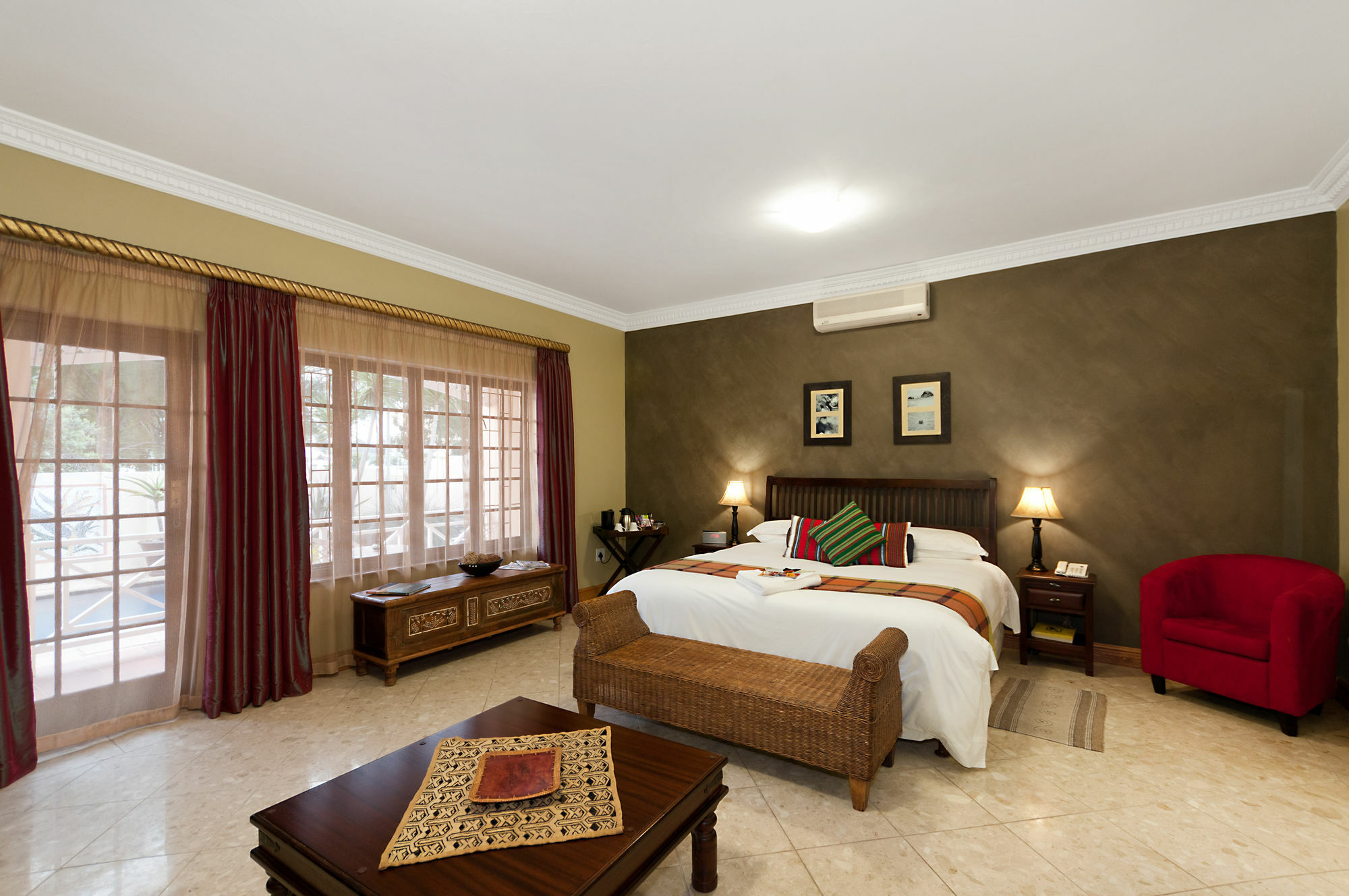 Cape Flame Guest House Port Elizabeth Exteriör bild